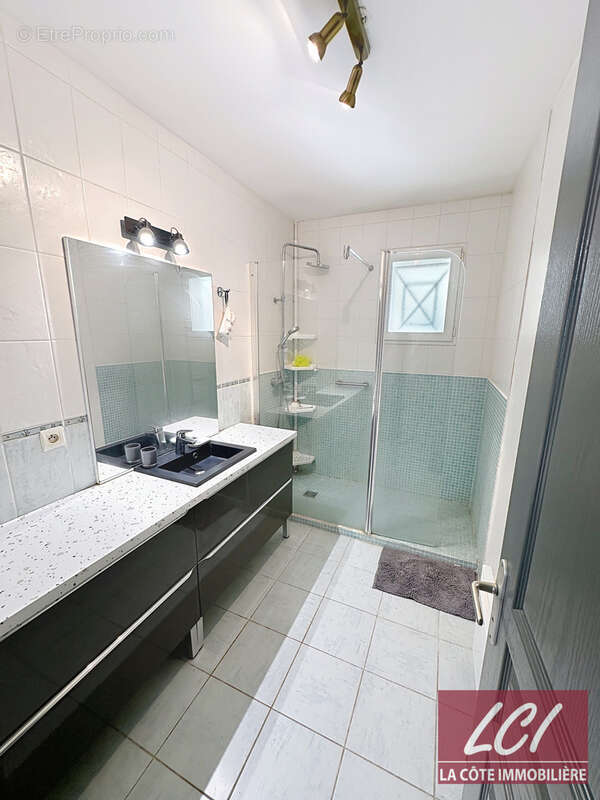 Maison à GUJAN-MESTRAS