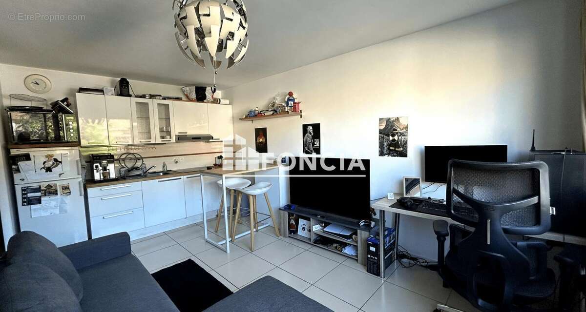 Appartement à BORMES-LES-MIMOSAS