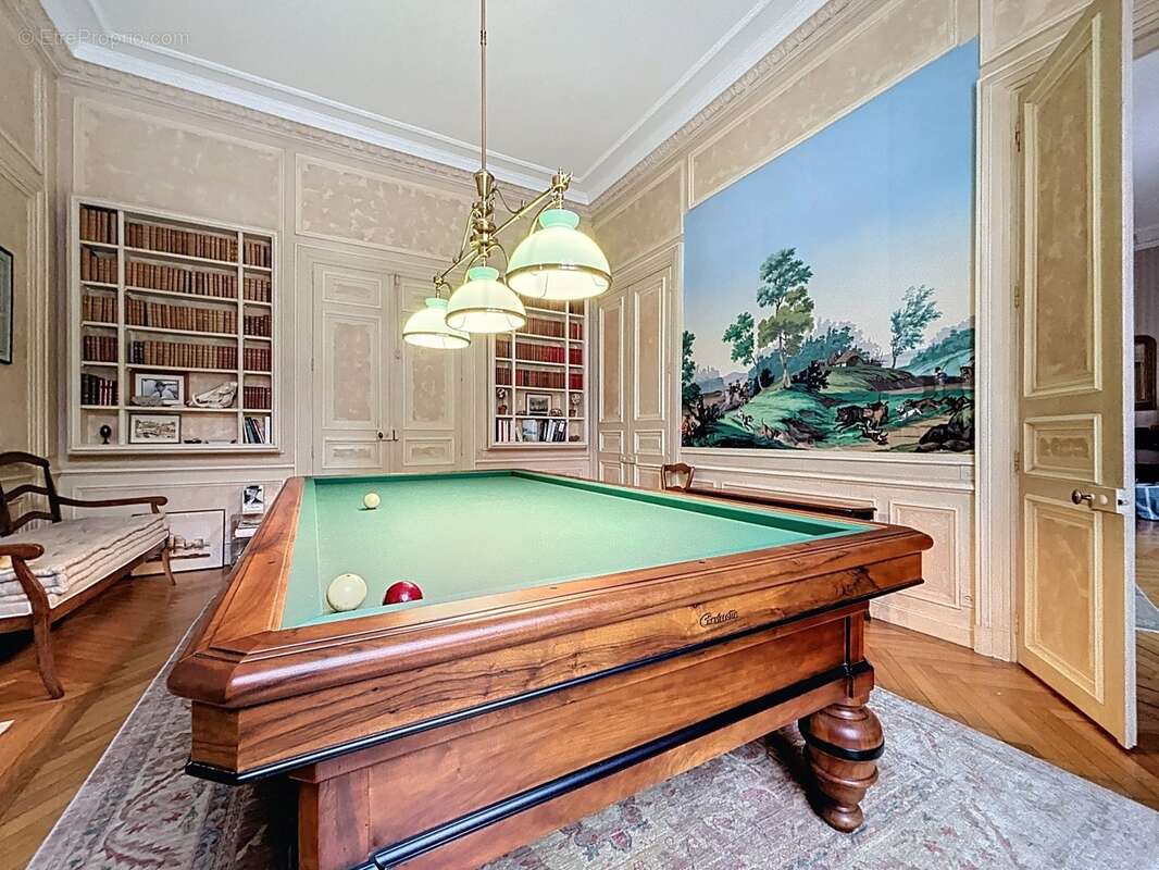 Appartement à vendre 7 pièces, jardin et parkings REIMS (51) - photo 6