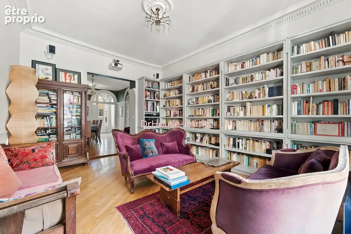 Appartement 5 pièces 105 m² à vendre à Paris-10e (75010) - photo 8