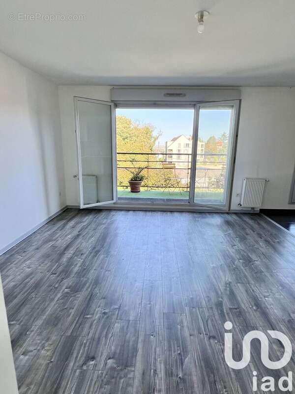 Photo 2 - Appartement à DAMMARTIN-EN-GOELE