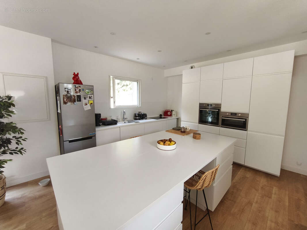 Maison à SIX-FOURS-LES-PLAGES