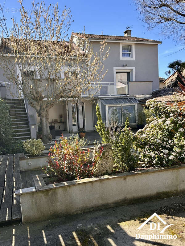 Maison à BOURG-DE-PEAGE