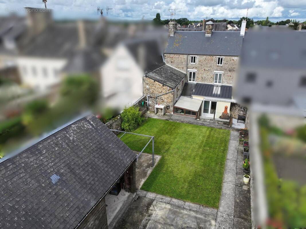 Photo 1 - Maison à LITHAIRE