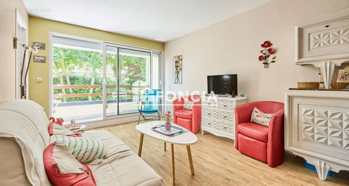 Appartement à COURSEULLES-SUR-MER