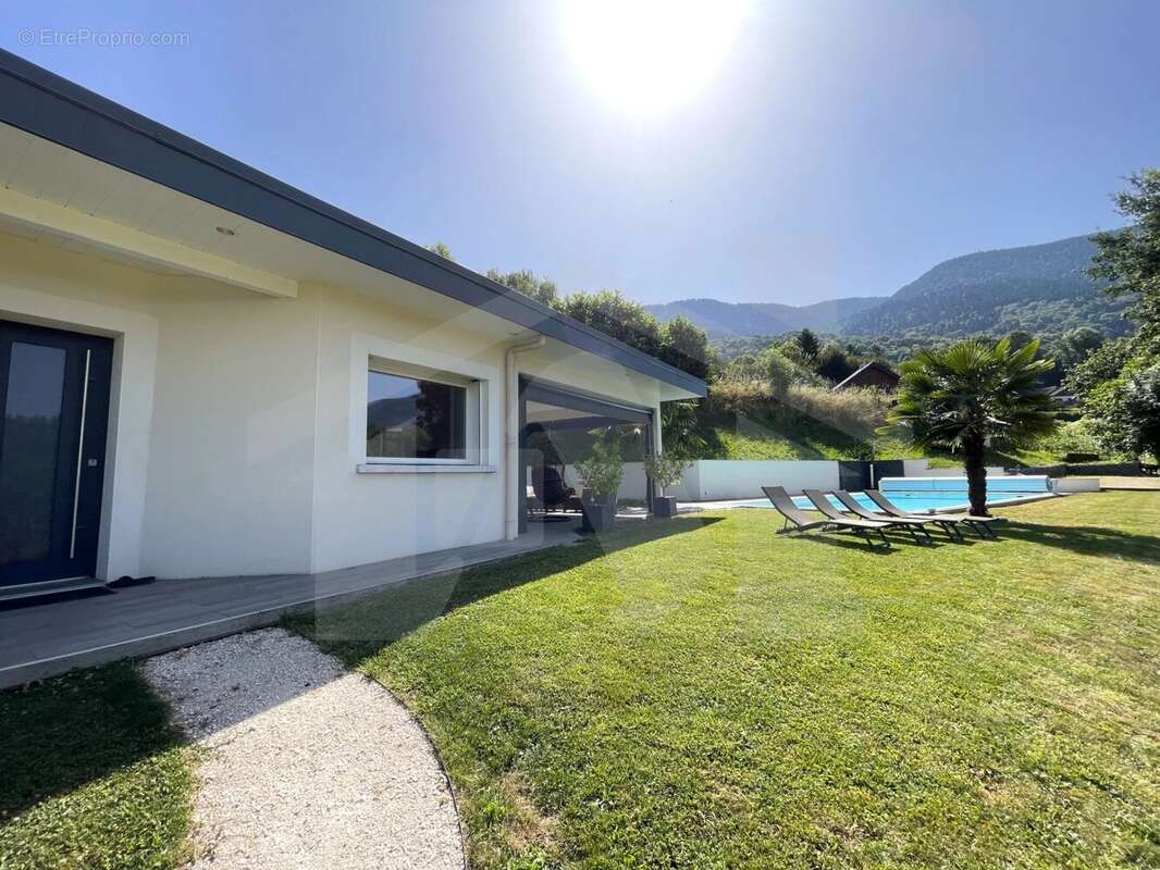 Maison à SAINT-MARTIN-D&#039;URIAGE