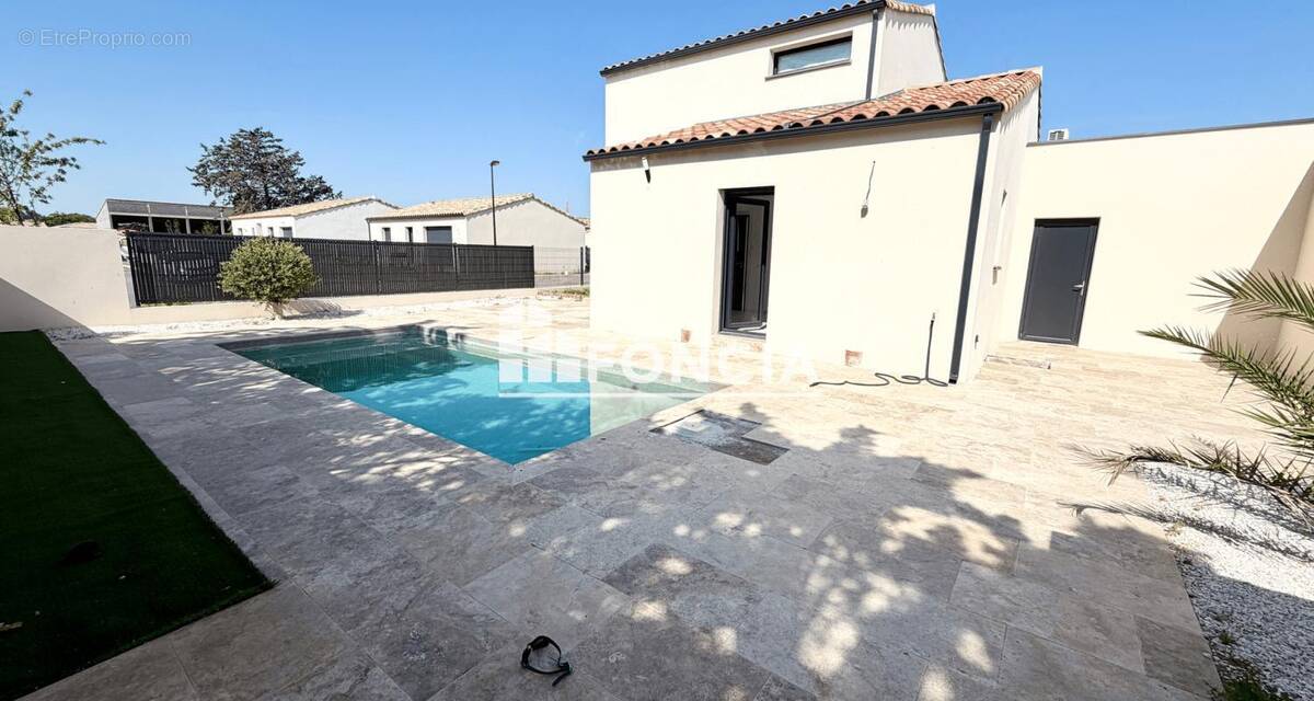Maison à GINESTAS