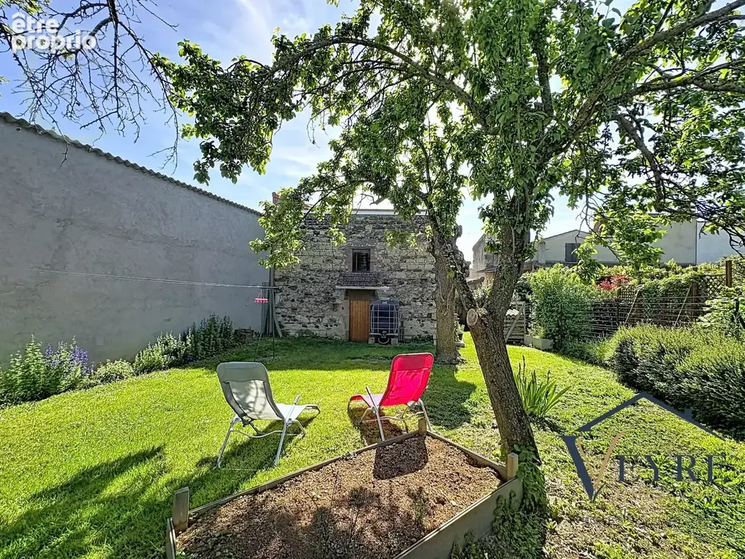Maison 4 pièces 96 m² à vendre à Saint-Georges-Sur-Allier (63800) - photo 2