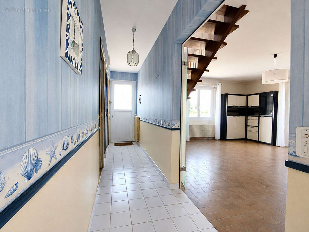 Maison Le Pouliguen 6 pièce(s) 120 m2 habitables - photo 5