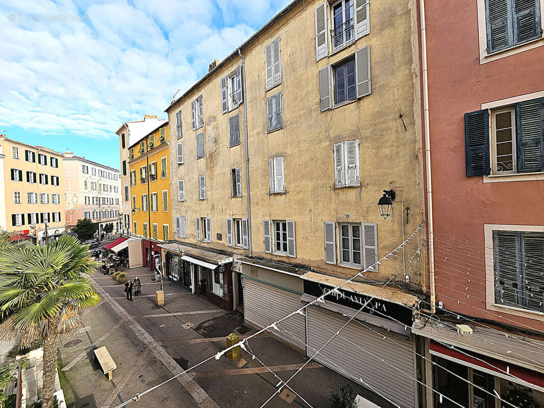 Appartement à AJACCIO