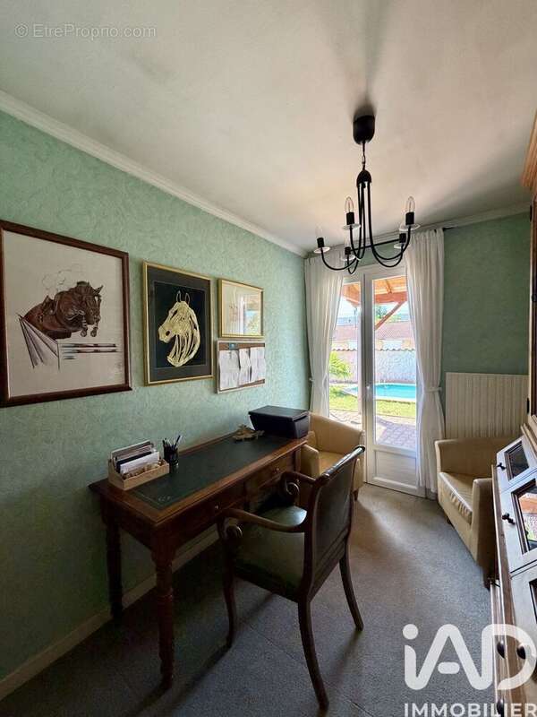 Photo 9 - Maison à MEYZIEU