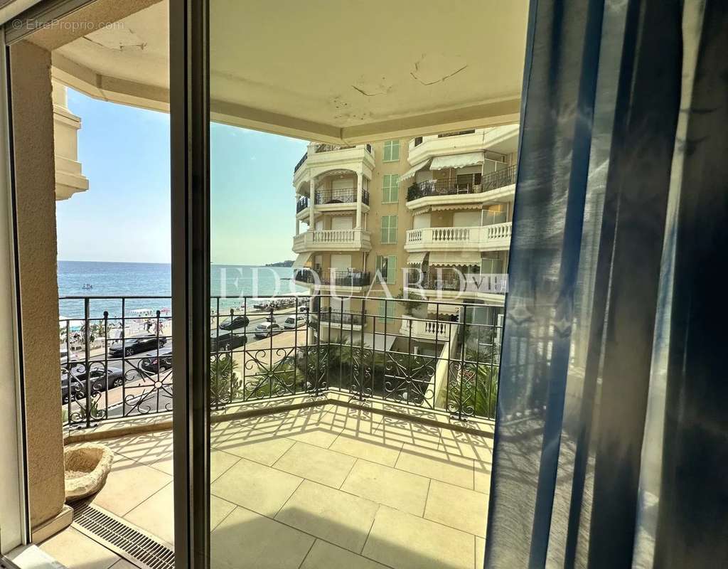 Appartement à MENTON