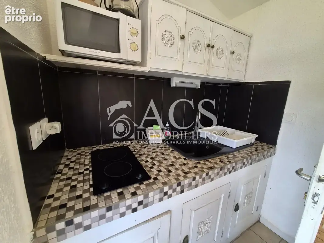 Appartement F2/F3 meublé avec vue mer dans résidence avec piscine - photo 7