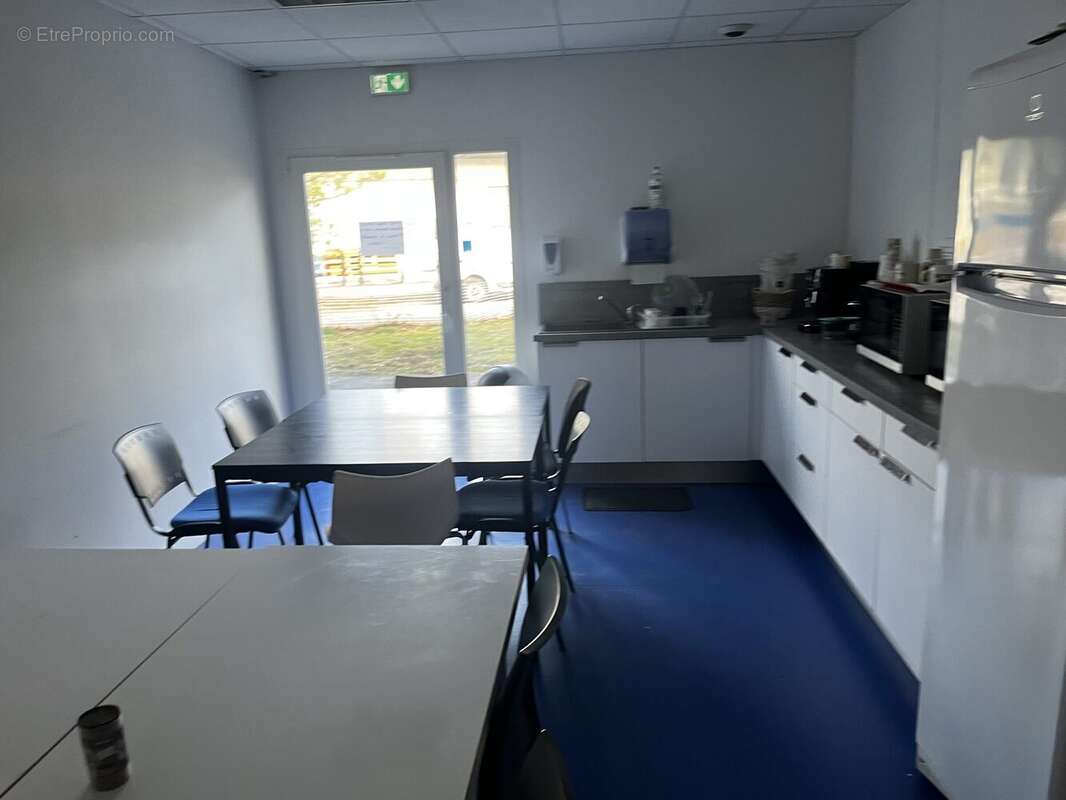 Commerce à MARTILLAC