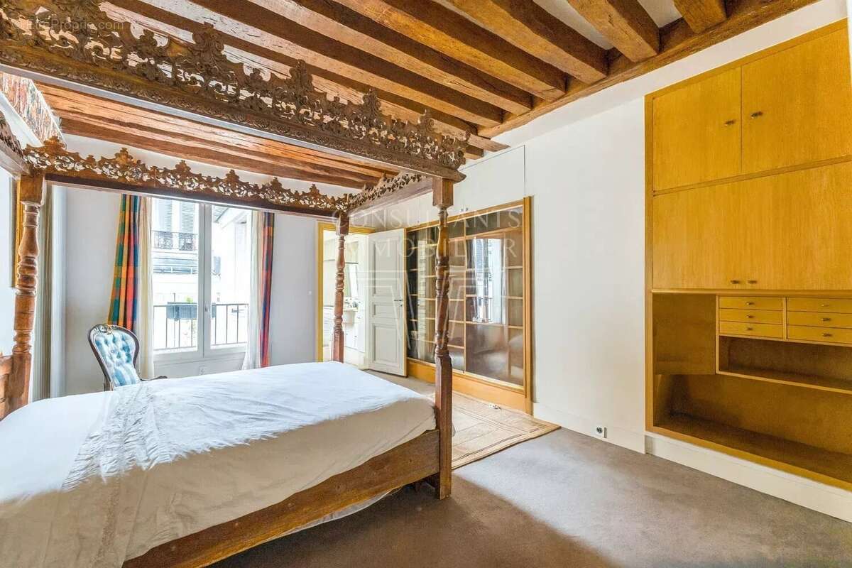 Appartement à PARIS-6E
