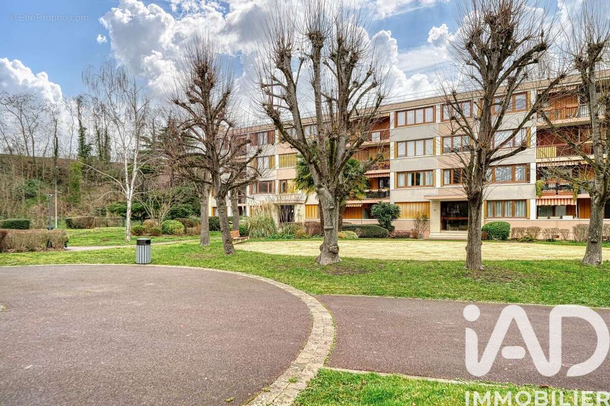 Photo 2 - Appartement à ANDRESY
