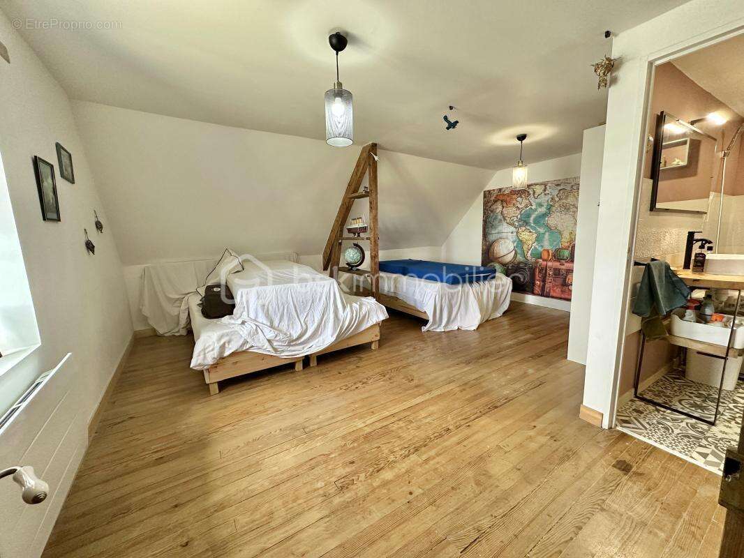 Pouldreuzic – propriété de caractère – 212 m² habitables – jusqu'à 290 m² de potentiel – 3 habitations possibles - photo 20