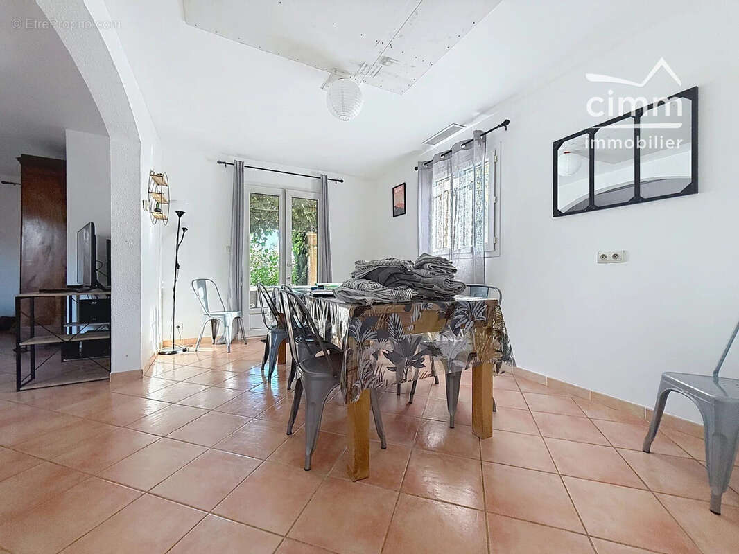 Maison 133 m² à Aubignan  - photo 7