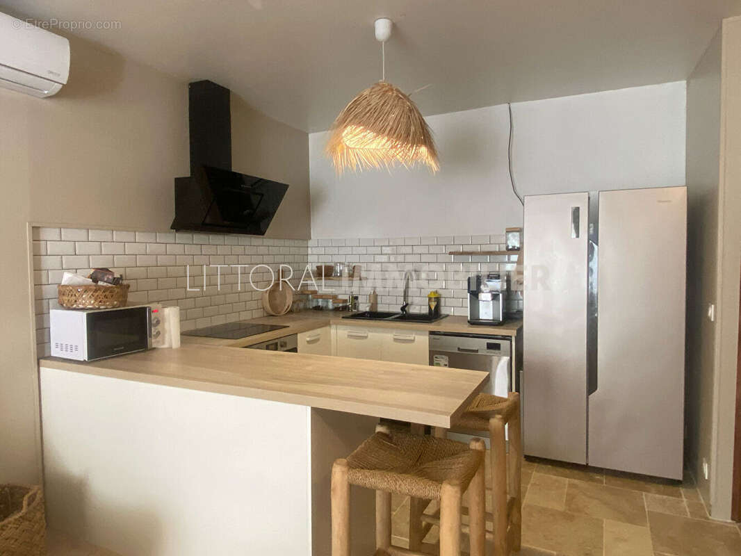 Maison à LES TROIS-BASSINS