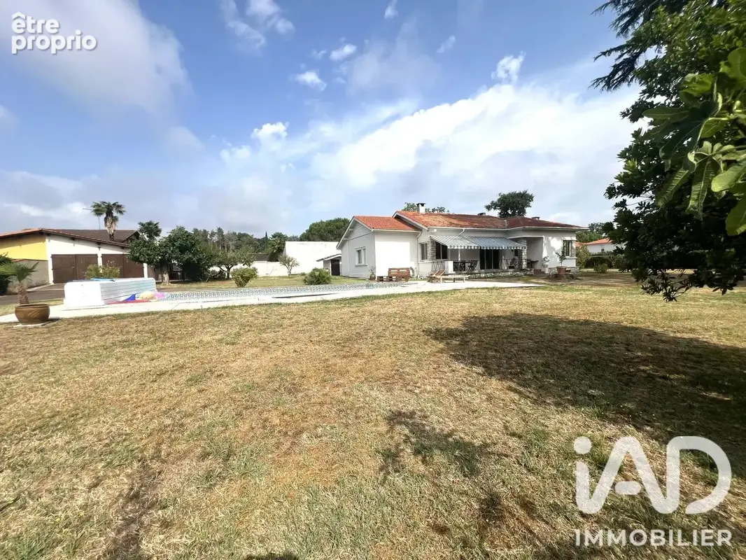 Photo 1 - Maison à SAINT-PIERRE-DU-MONT
