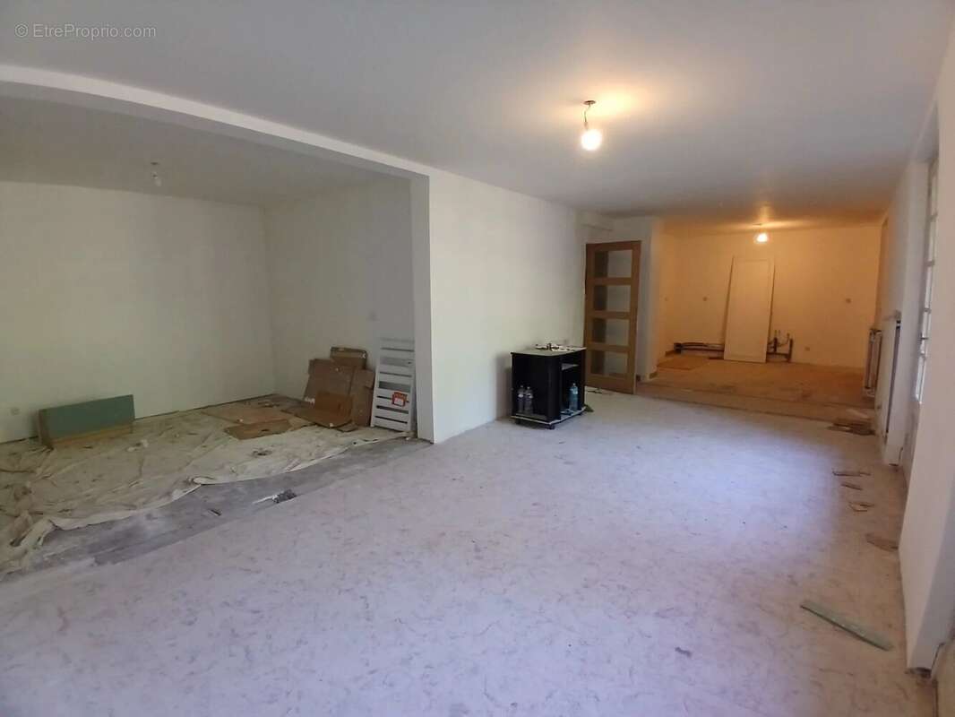 Maison Beaumont Le Roger  a deux pas du centre ville - photo 2