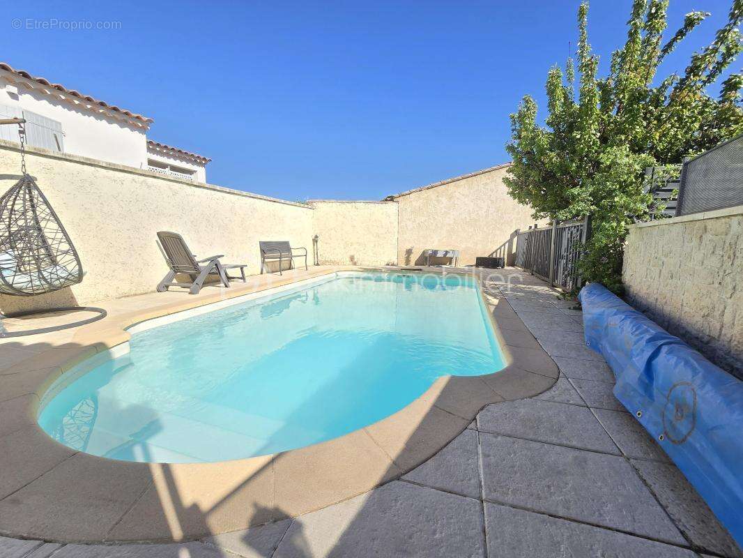 Maison à LAURIS