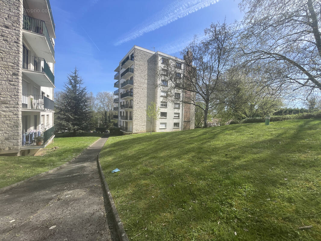 Appartement à VIRY-CHATILLON