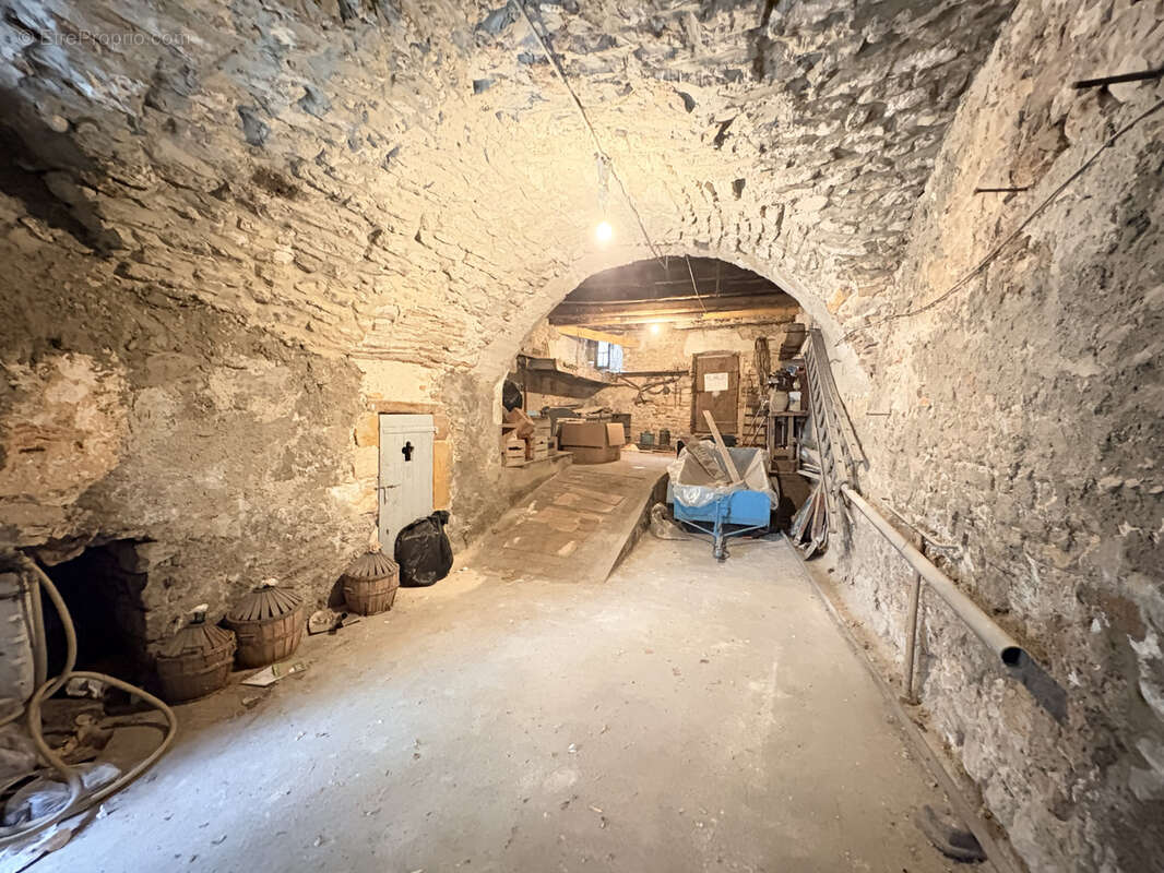 Maison à LA CALMETTE