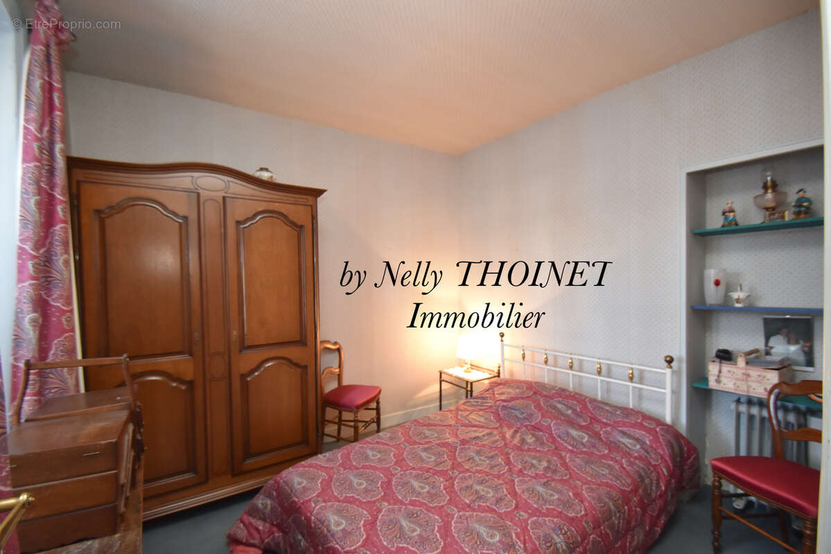 Dépt 63. egliseneuve d'entraigues, maison en pierre de village, 5 pièces - photo 6