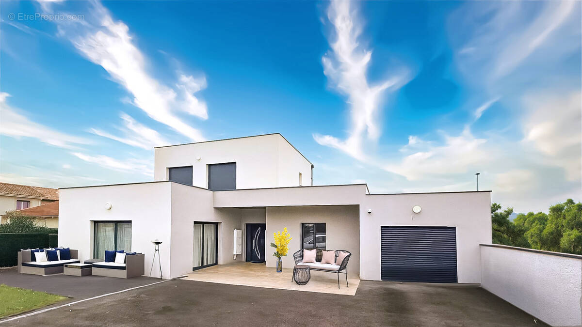 Maison à SAINT-VALLIER