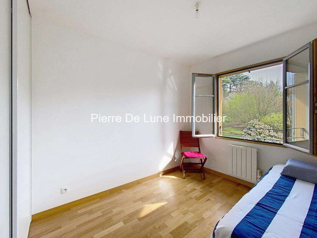 Appartement à SAINT-DIDIER-AU-MONT-D'OR