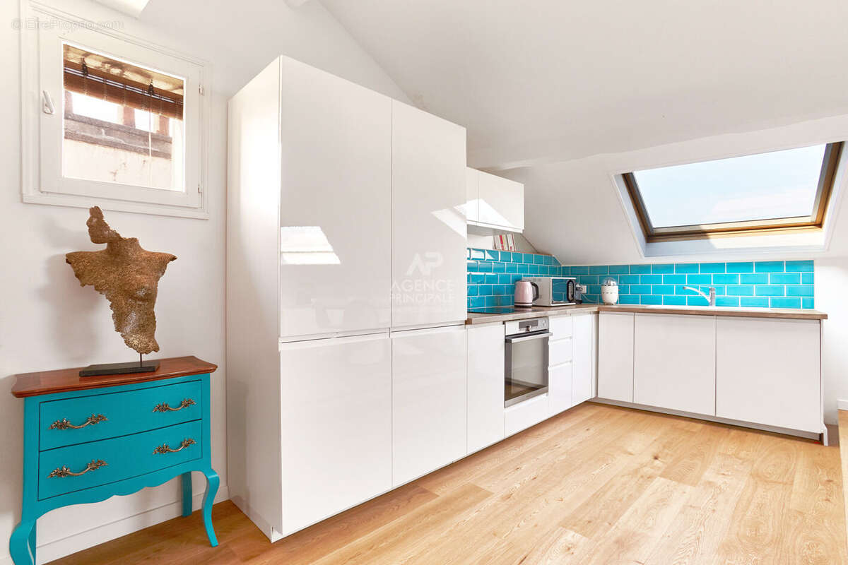 Duplex cocooning Saint Germain En Laye 4 pièces 85.67 m2 au sol - photo 3