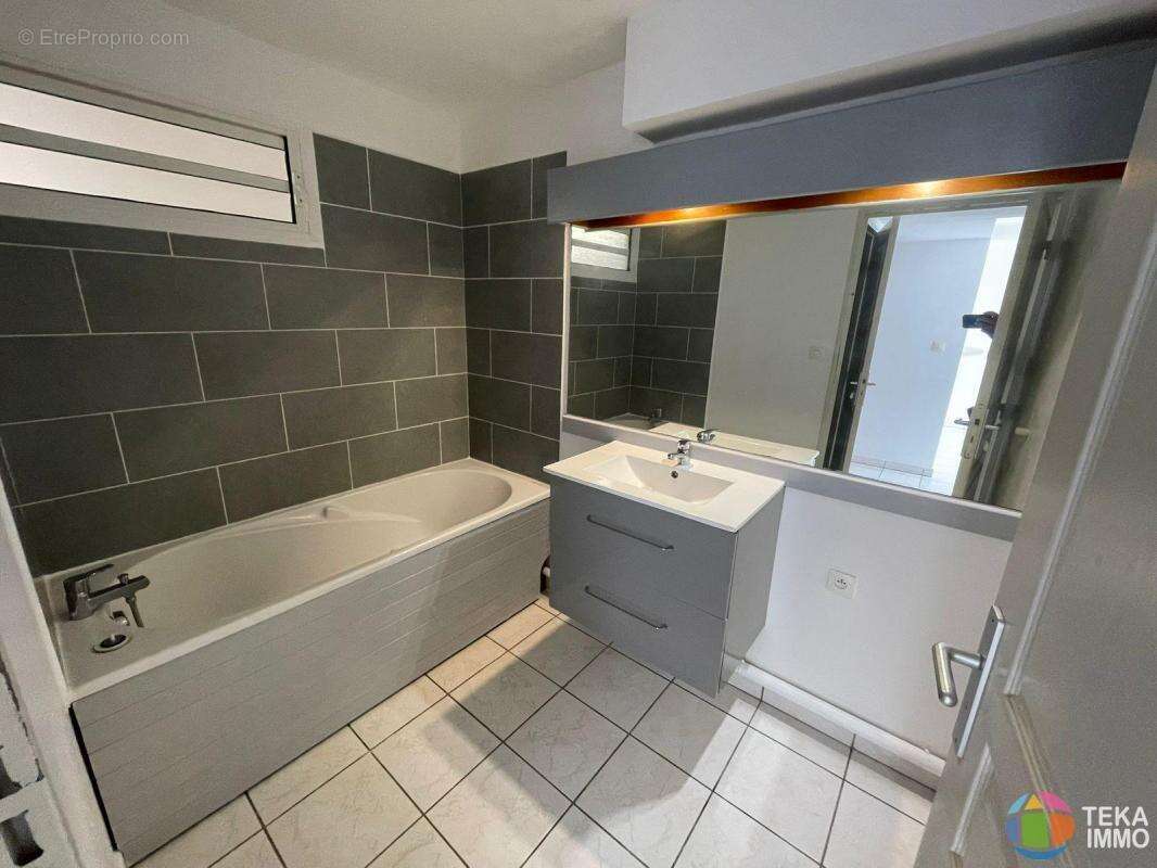 Appartement à LE TAMPON