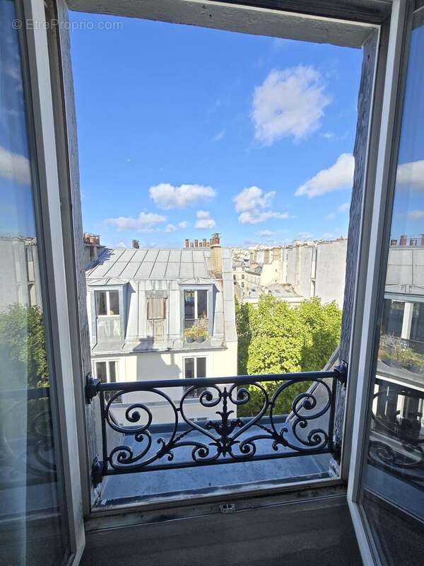 Appartement à PARIS-9E