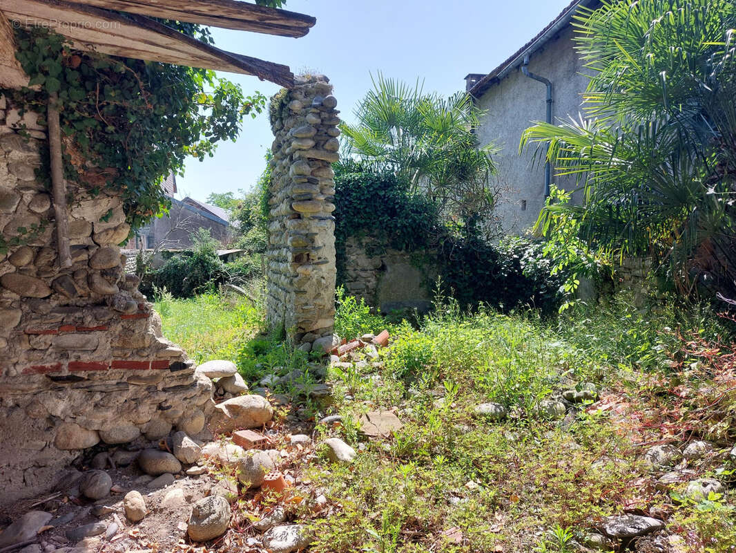 Maison à BERNAC-DEBAT