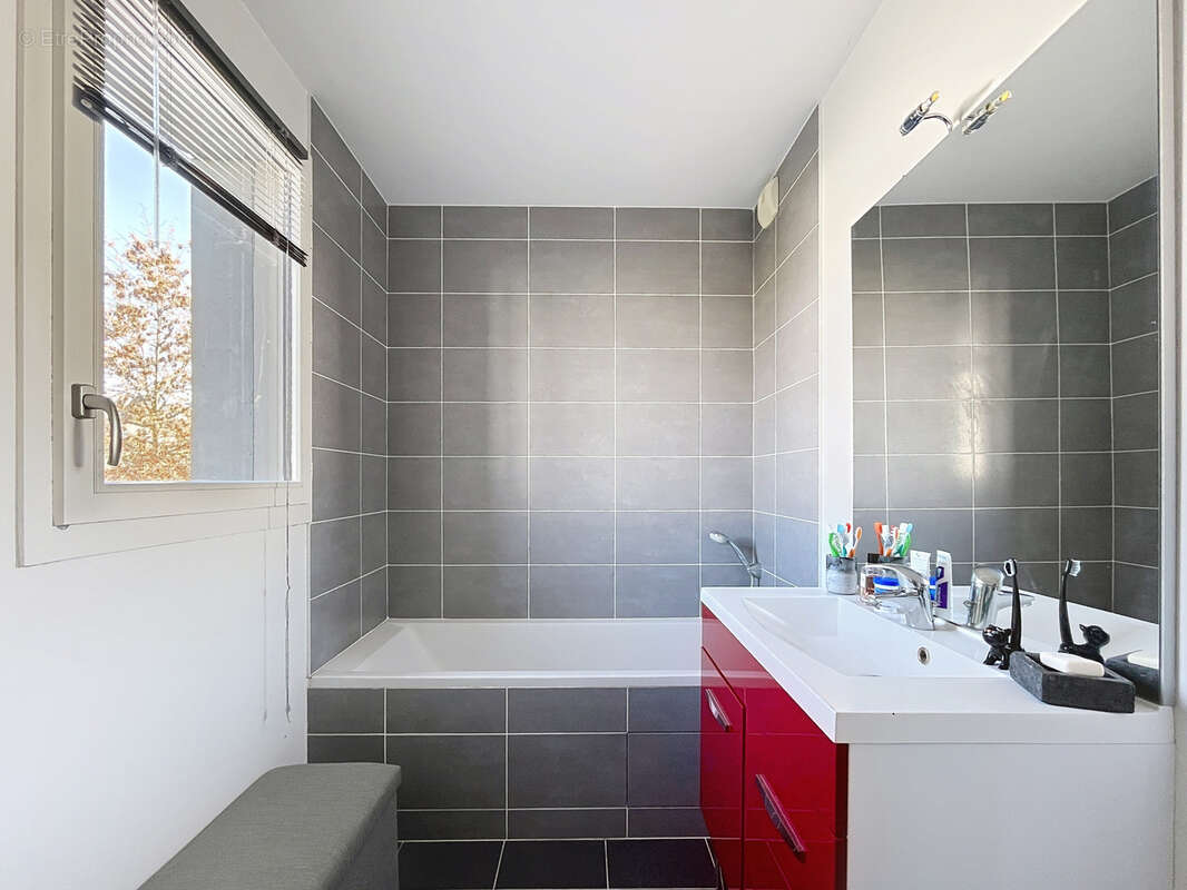 Maison à FRANCHEVILLE