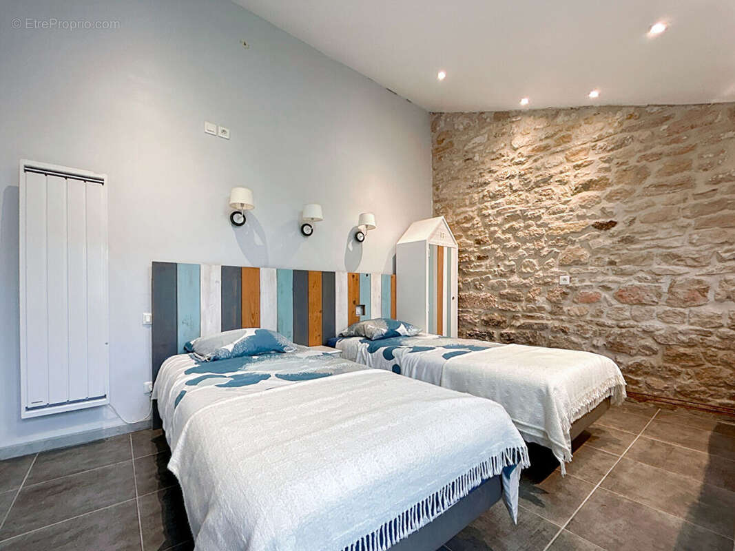 Maison - brueil en vexin - 9 pièces - photo 11