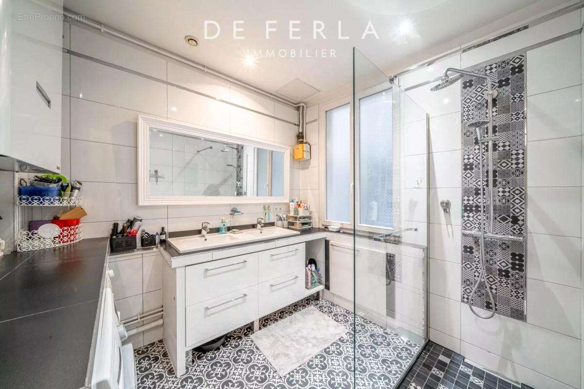 Appartement à PARIS-5E