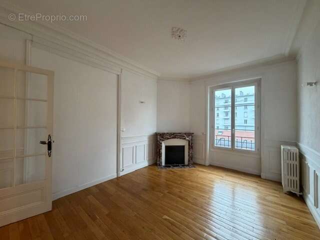 Appartement bourgeois – Vue dégagée – proximité Centre-ville de Saint-Étienne - photo 2