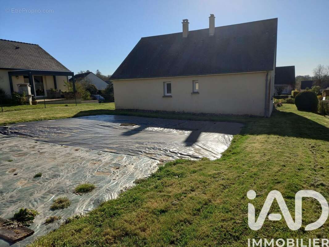 Photo 3 - Maison à VILLAINES-LA-JUHEL
