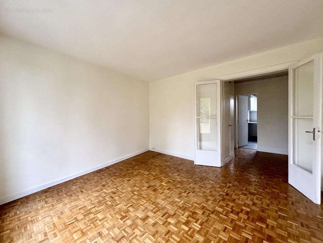 Appartement à SEVRES