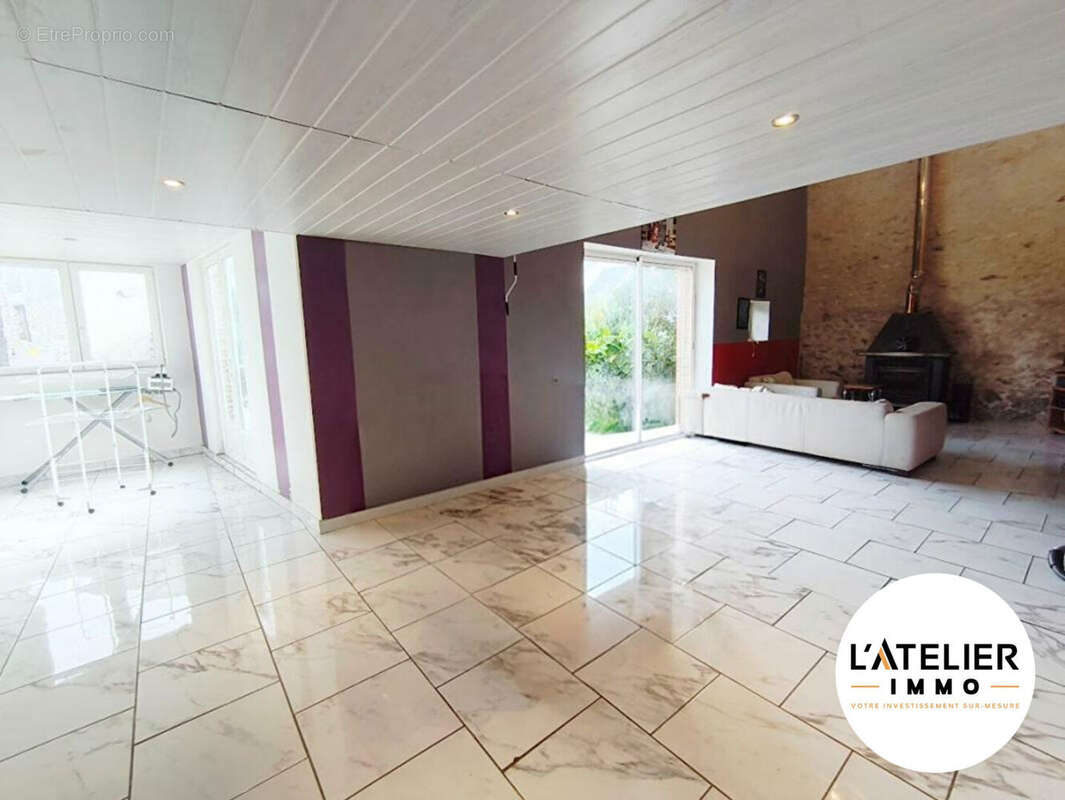 Maison à MONTMIRAIL