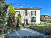 Appartement à SAINT-PIERRE-LES-NEMOURS