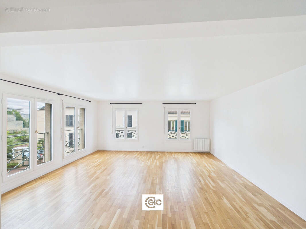 Appartement à SAINT-GERMAIN-EN-LAYE
