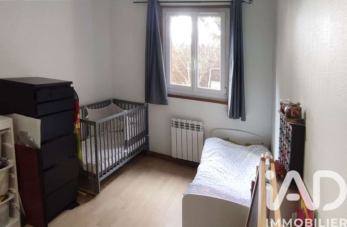 Appartement 35 m² à Clichy-Sous-Bois  - photo 5