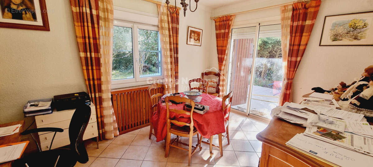 Maison à BAGNOLS-SUR-CEZE