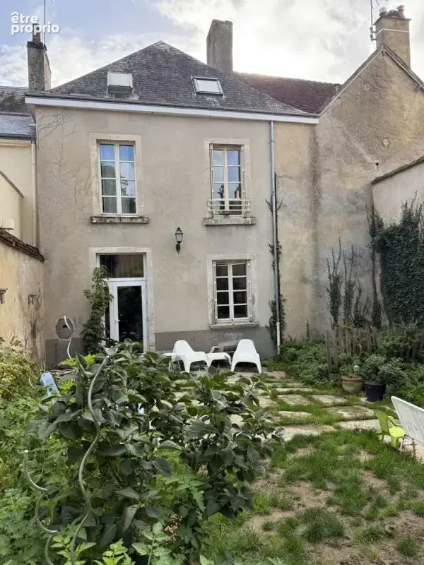 Maison à MAMERS