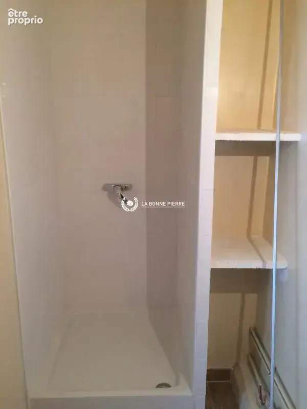 lots de 8 appartements loués - Clermont-Ferrand - photo 8