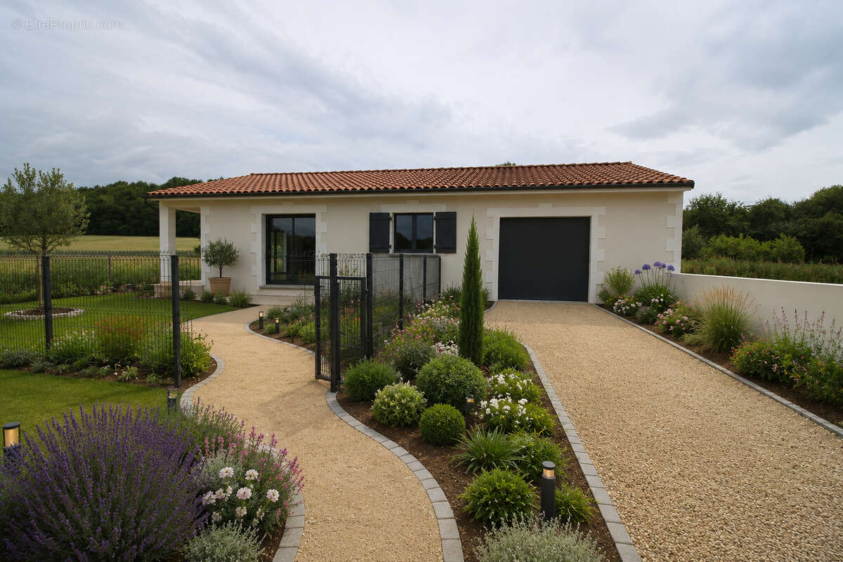Maison Saint-pierre-de-cÔle 4 pièce(s) 110 m2 - photo 18