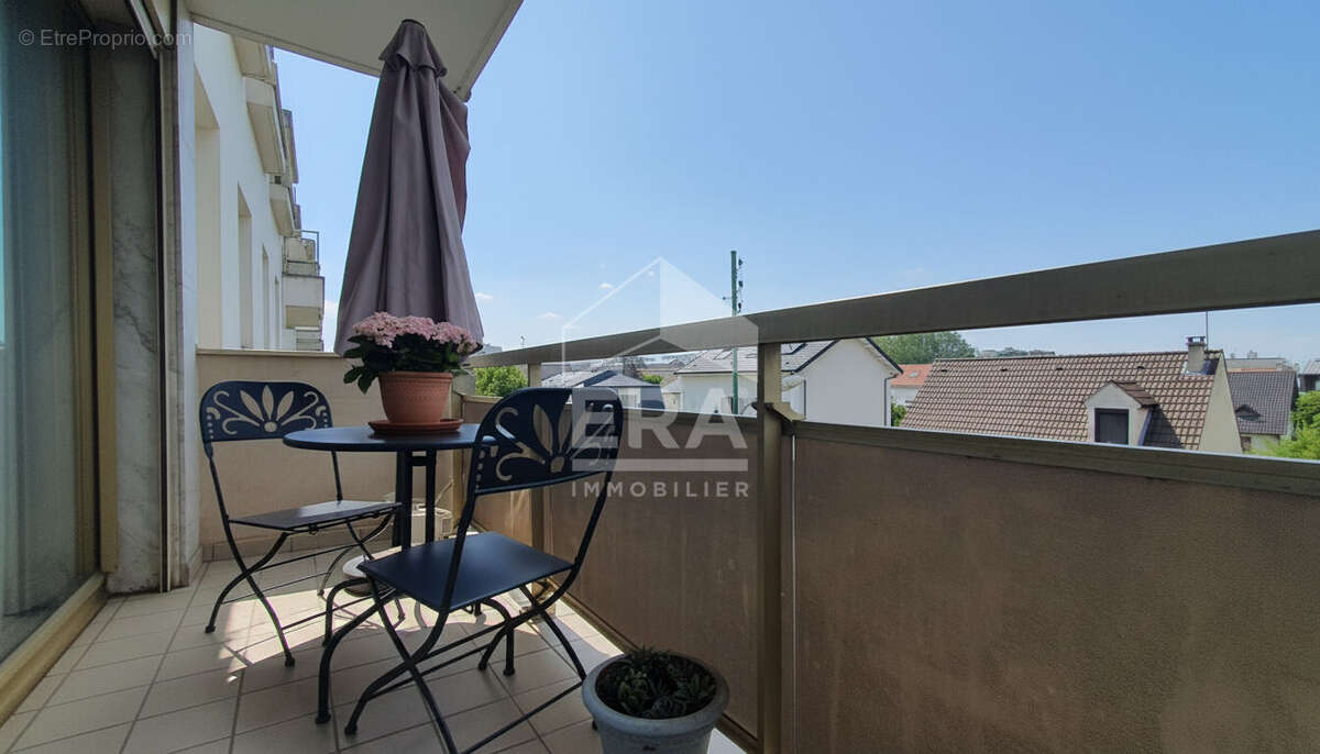 Appartement à SAINT-MAUR-DES-FOSSES